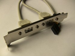Заглушка в корпус с 2 USB разъемами